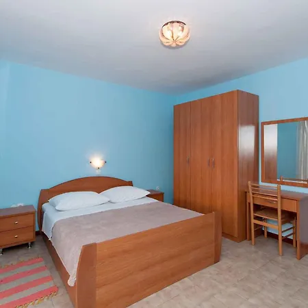 Appartamento 12 Lopar