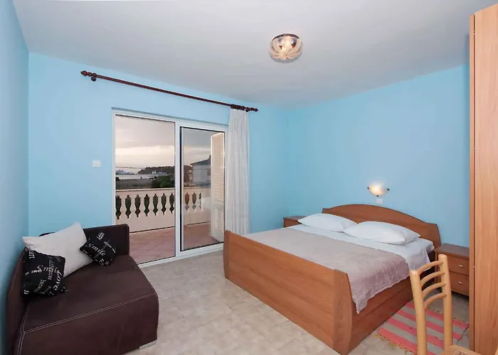 12 Appartamento Lopar